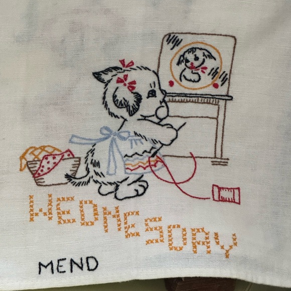Vintage Complete Set 7 Days of The week Embroidered Dish Towels Oh So Cute Dog - Picture 7 of 15
